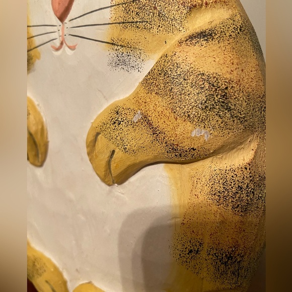 Adorable Chubby Orange Fat Cat Wood Carved Figure with Glass Eyes - Picture 5 of 9